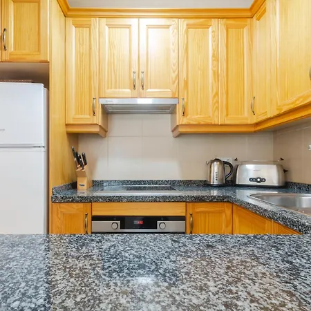 9a Escorpio Apartment Estepona